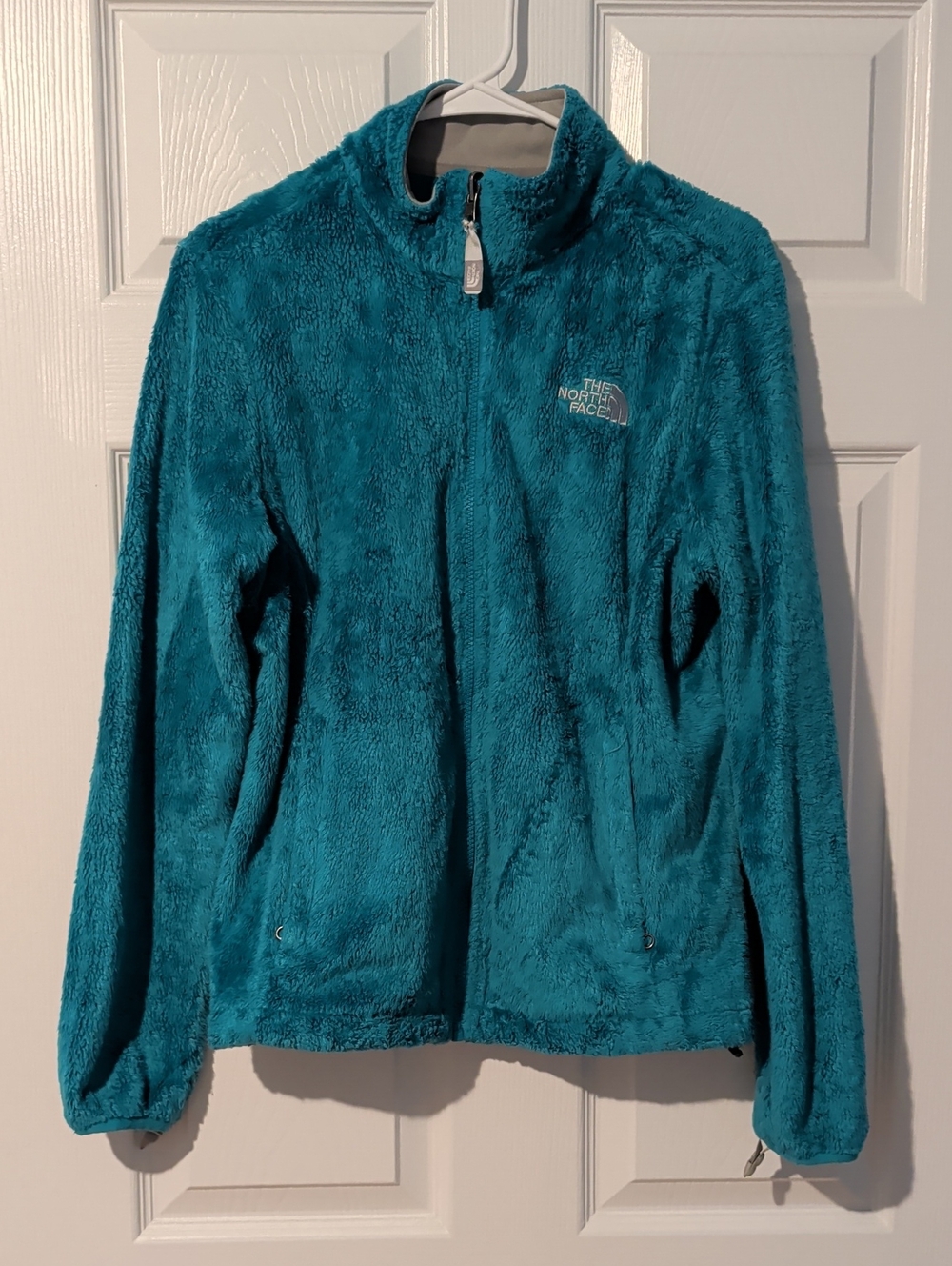 The North Face Women's Teal Plush Fleece Jacket, Size Medium